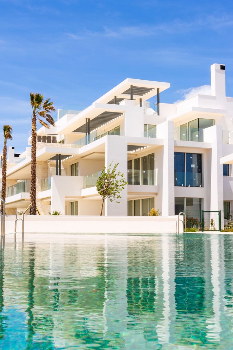2 bedroom Apartment for sale in Ojen with pool - € 960,000 (Ref: 8851507)