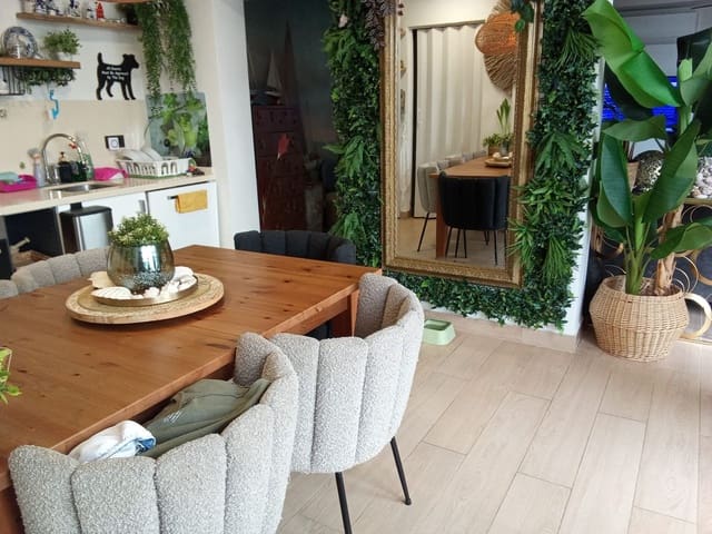 3 soveværelse Byhus til salg i El Velerín, Estepona - € 849.000 (Ref: 8851515)