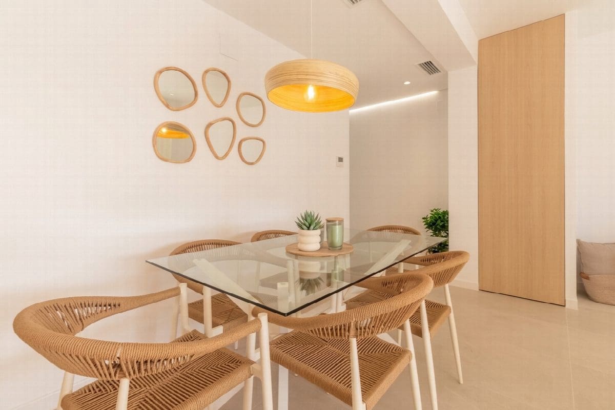 3 bedroom Villa for sale in Torrevieja with pool - € 499,000 (Ref: 8854714)