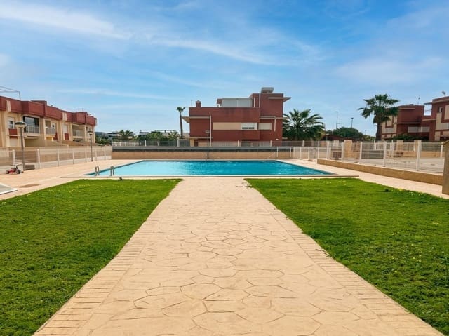 2 sovrum Lägenhet till salu i Alicante stad med pool garage - 200 500 € (Ref: 8857358)