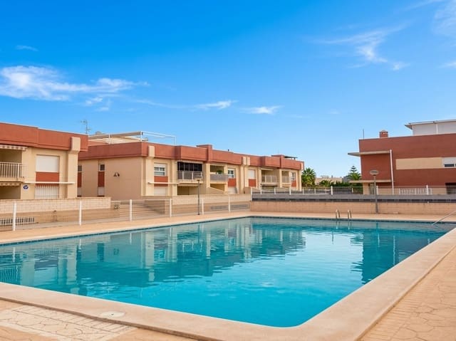 2 sovrum Lägenhet till salu i Alicante stad med pool garage - 200 500 € (Ref: 8857358)