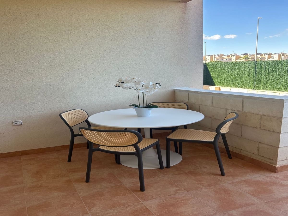 2 bedroom Apartment for sale in Orihuela Costa with pool - € 153,500 (Ref: 8857359)