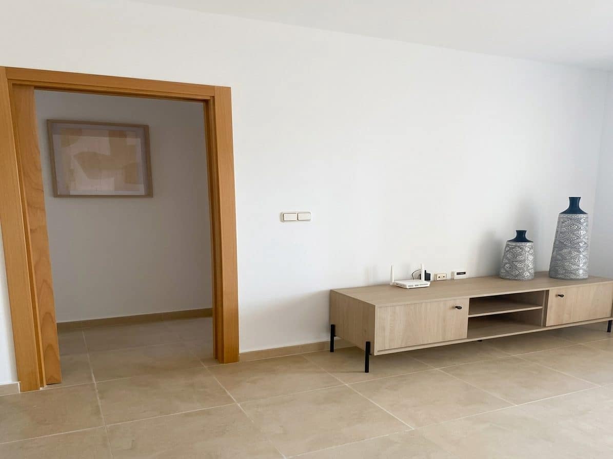 1 bedroom Apartment for sale in Alicante / Alacant city with pool - € 147,500 (Ref: 8857359)