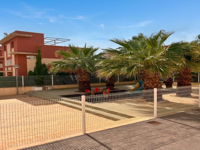 Apartamento de 2 habitaciones en Alicante / Alacant ciudad en venta con piscina garaje - 198.500 € (Ref: 8857361)