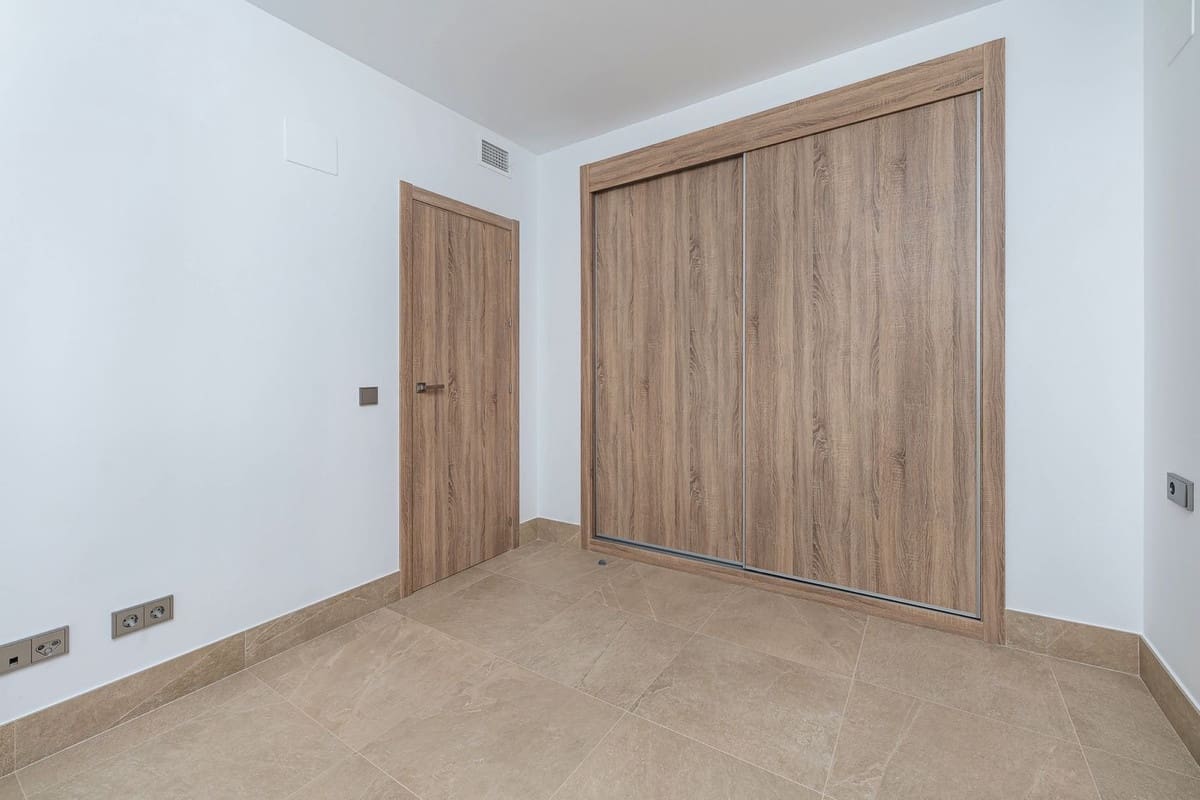 3 bedroom Apartment for sale in Bahia de Casares with pool garage - € 435,000 (Ref: 8862577)