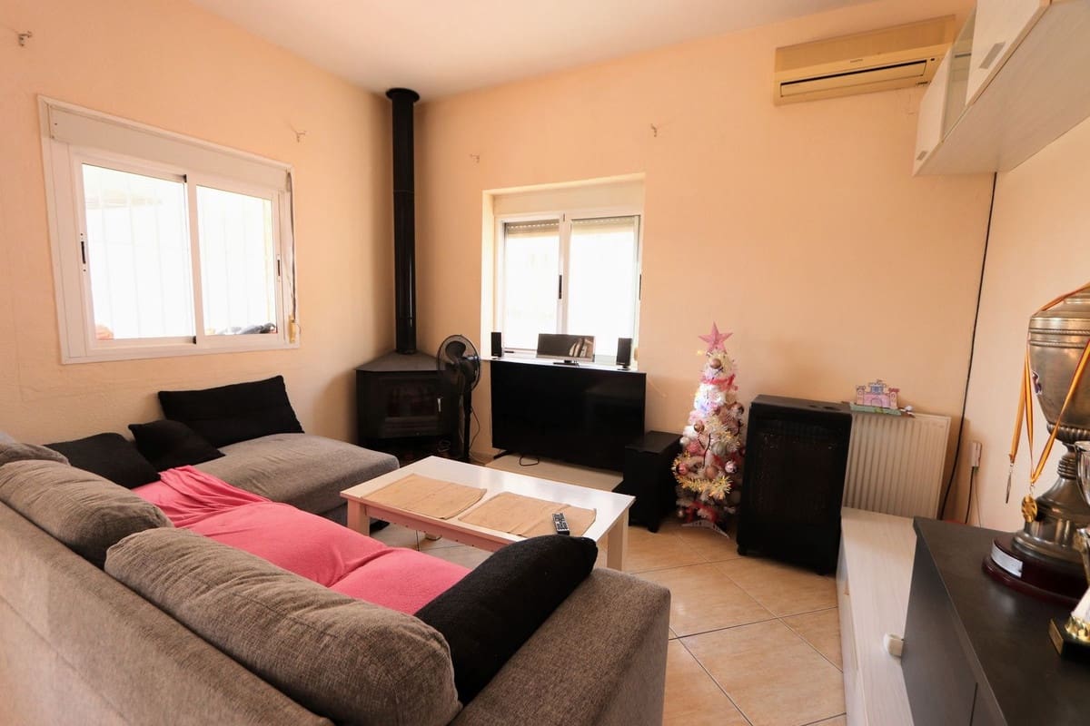 2 bedroom Villa for sale in Los Balcones with pool garage - € 282,000 (Ref: 8864998)