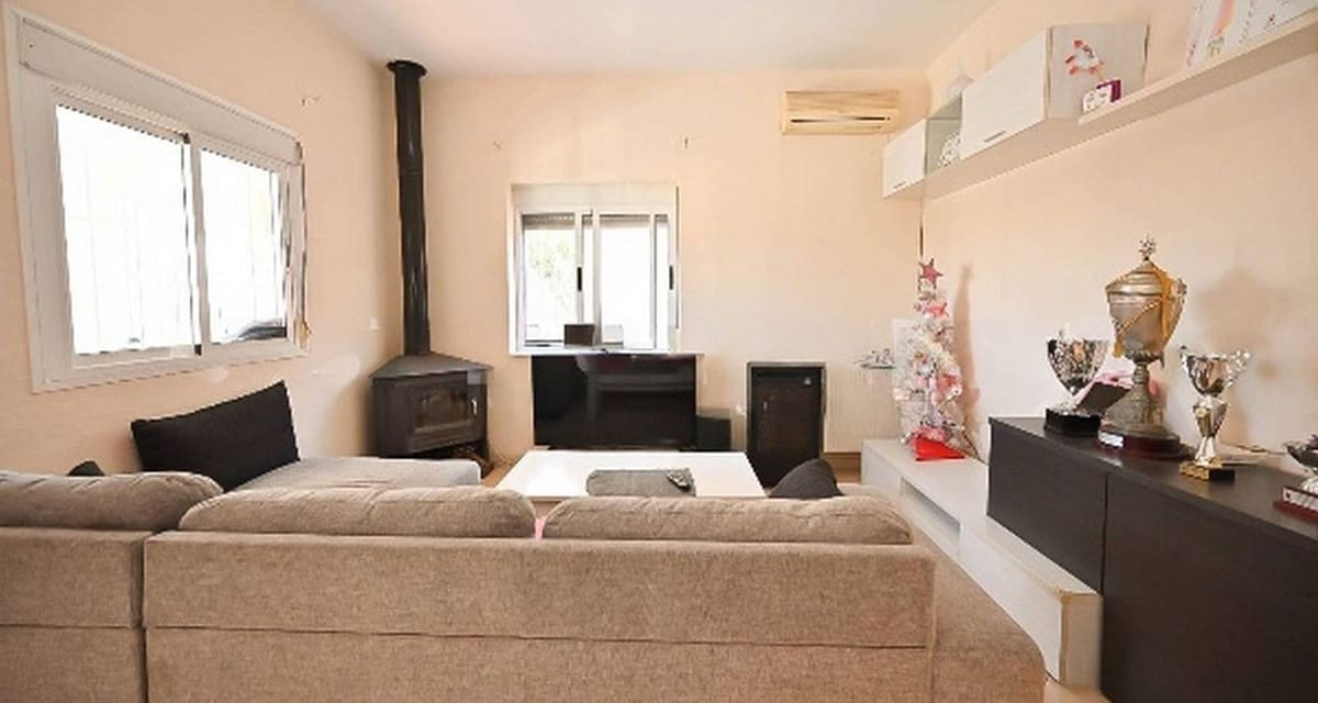 2 bedroom Villa for sale in Los Balcones with pool garage - € 282,000 (Ref: 8864998)