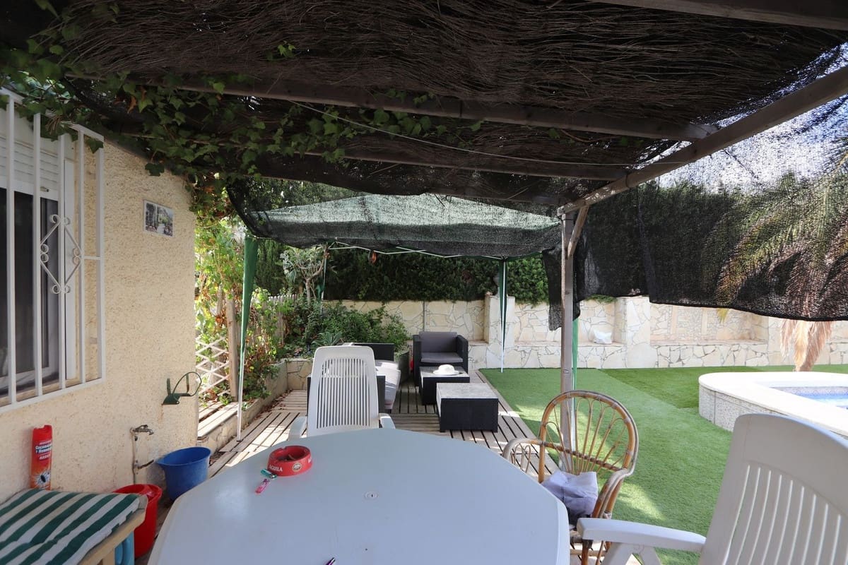 2 bedroom Villa for sale in Los Balcones with pool garage - € 282,000 (Ref: 8864998)