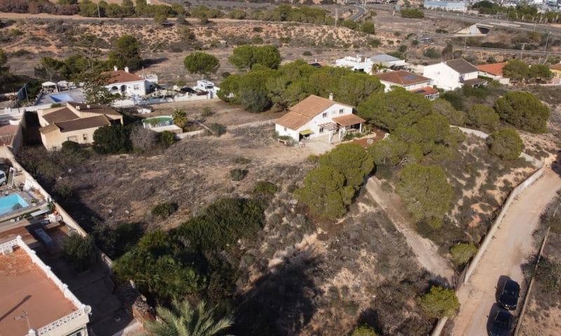 3 soveværelse Villa til salg i Orihuela Costa med garage - € 369.995 (Ref: 8871465)