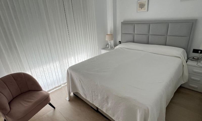 4 sypialnia Willa na sprzedaż w Orihuela Costa z basenem - 499 995 € (Ref: 8871475)