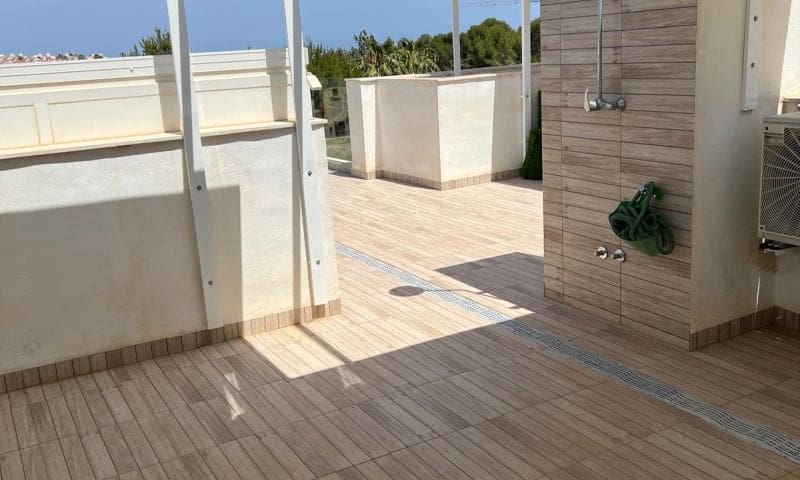 4 sypialnia Willa na sprzedaż w Orihuela Costa z basenem - 499 995 € (Ref: 8871475)