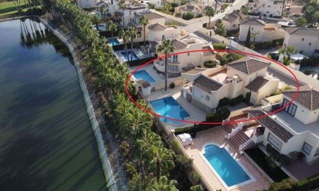 3 chambre Villa/Maison à vendre à Orihuela avec piscine garage - 579 995 € (Ref: 8871479)