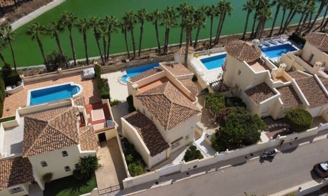 3 chambre Villa/Maison à vendre à Orihuela avec piscine garage - 579 995 € (Ref: 8871479)