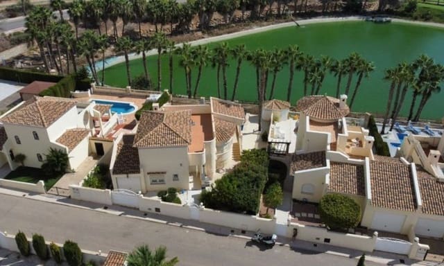 3 chambre Villa/Maison à vendre à Orihuela avec piscine garage - 579 995 € (Ref: 8871479)