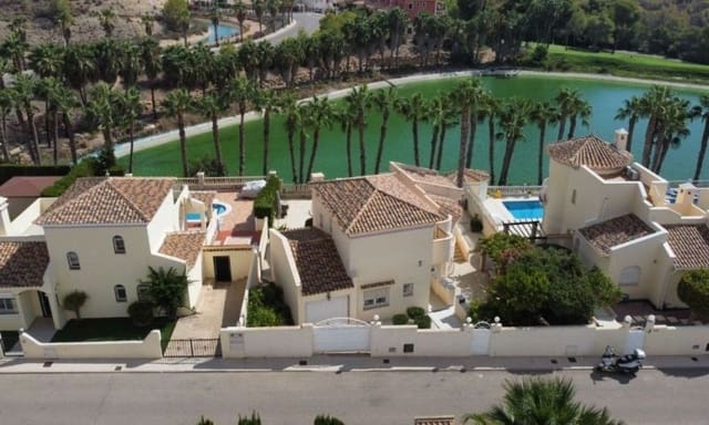 3 chambre Villa/Maison à vendre à Orihuela avec piscine garage - 579 995 € (Ref: 8871479)