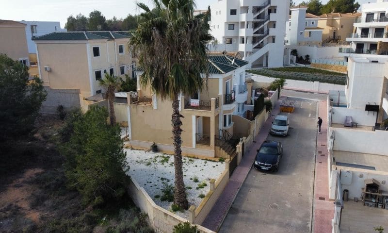 3 sovrum Villa till salu i Orihuela - 209 995 € (Ref: 8871488)