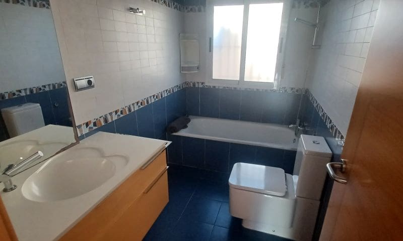 3 bedroom Villa for sale in Torrevieja with pool - € 380,000 (Ref: 8871512)