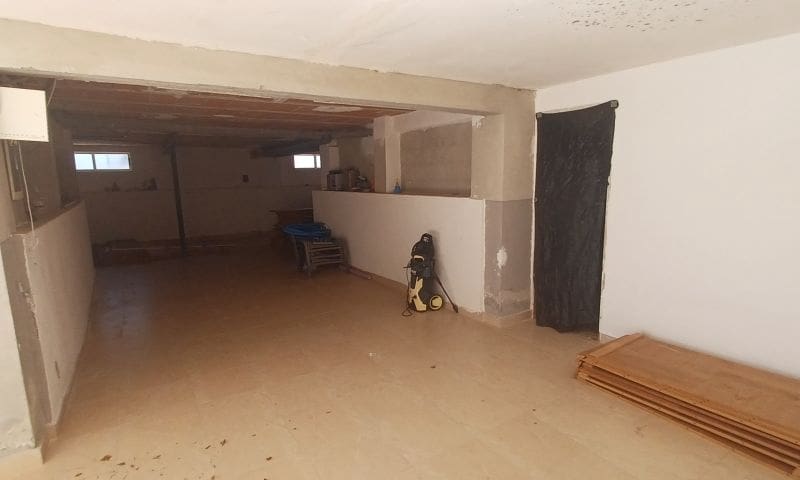 3 bedroom Villa for sale in Torrevieja with pool - € 380,000 (Ref: 8871512)