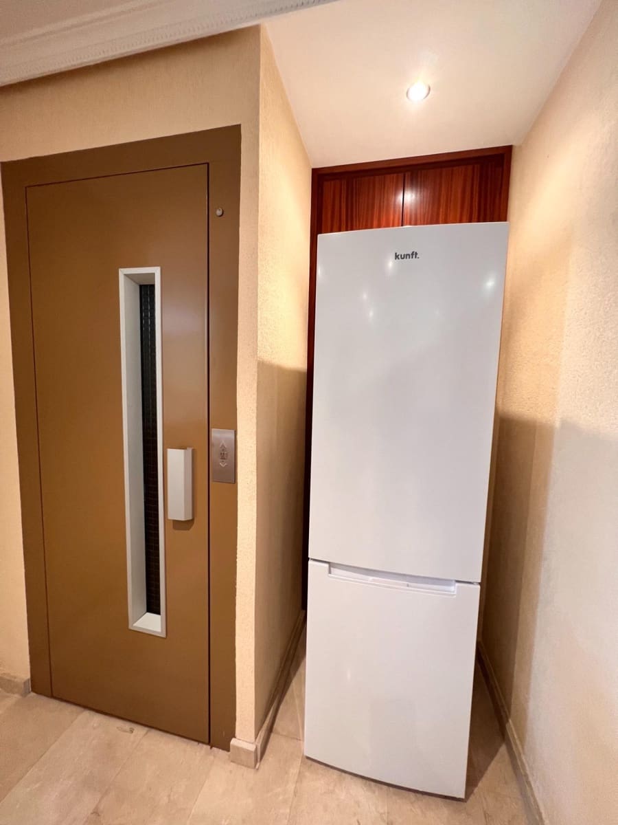 2 Zimmer Apartment zu verkaufen in Torrevieja - 550.000 € (Ref: 8871541)