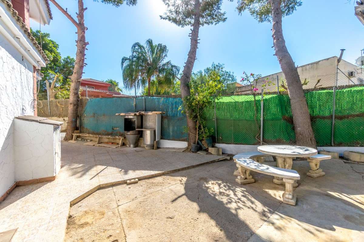 5 sovrum Villa till salu i Orihuela med pool - 370 000 € (Ref: 8871543)