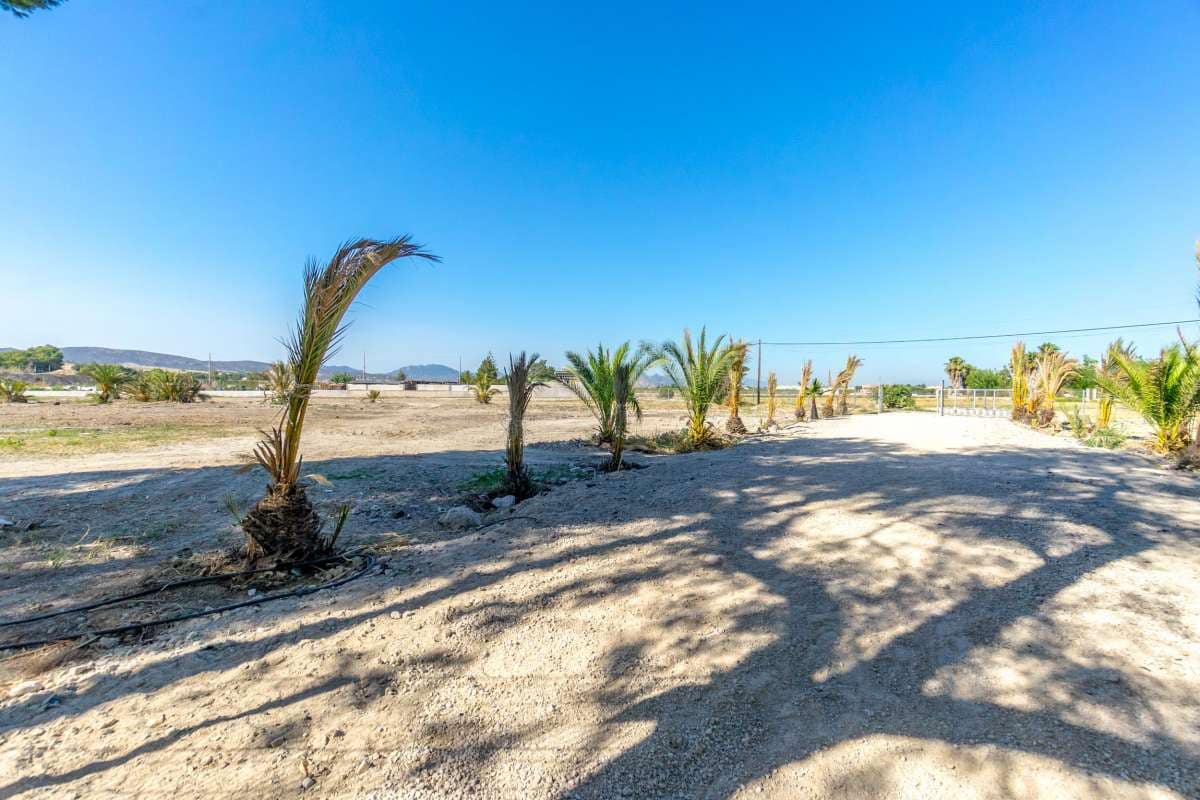 5 sovrum Villa till salu i Orihuela med pool - 370 000 € (Ref: 8871543)