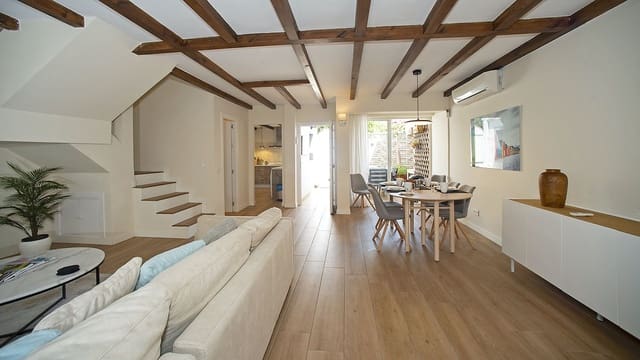 4 makuuhuone Omakotitalo myytävänä paikassa Los Naranjos, Marbella - 489 000 € (Ref: 8871580)