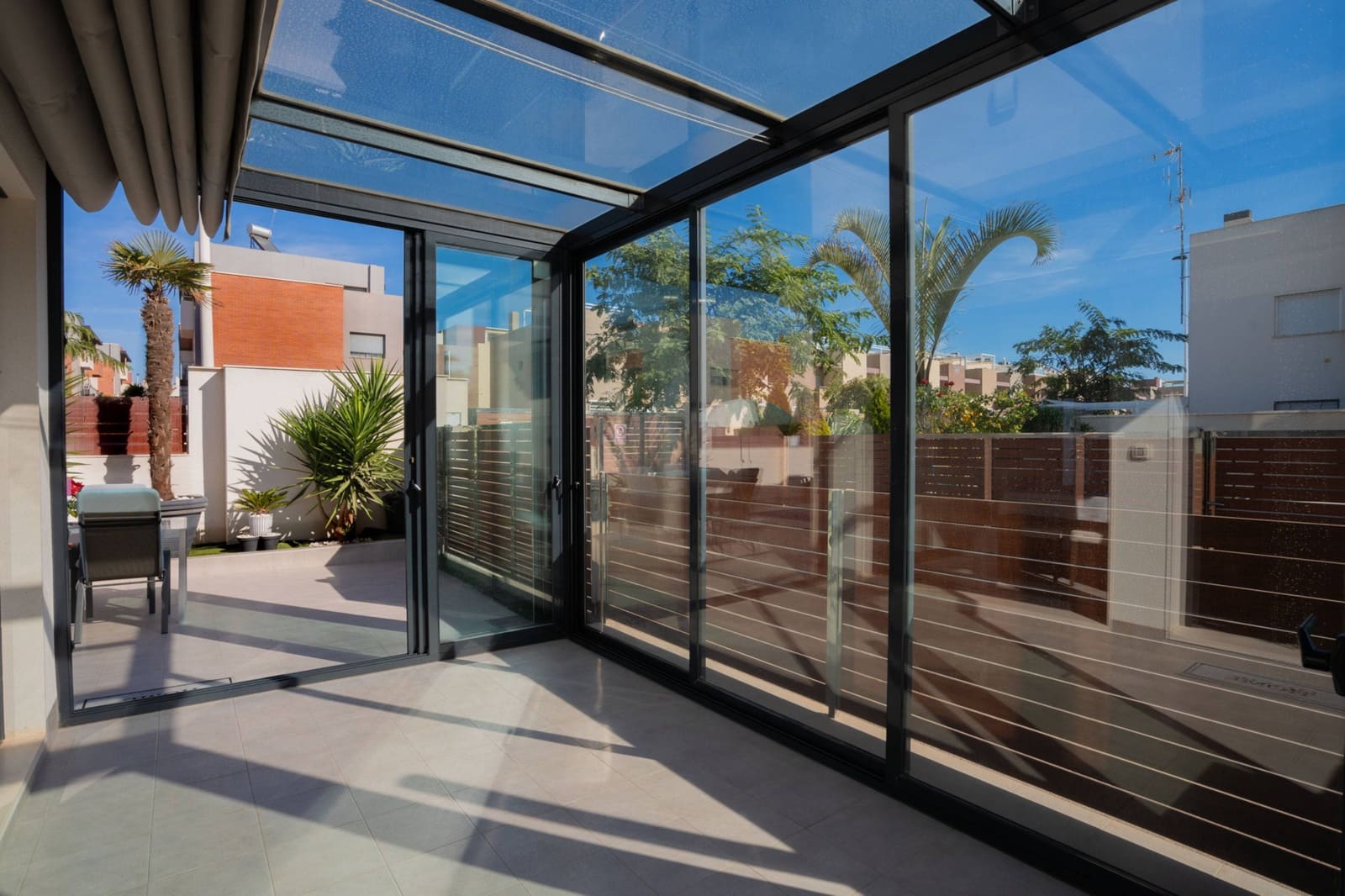 5 soverom Villa til salgs i Torrevieja med svømmebasseng garasje - € 549 000 (Ref: 8871616)