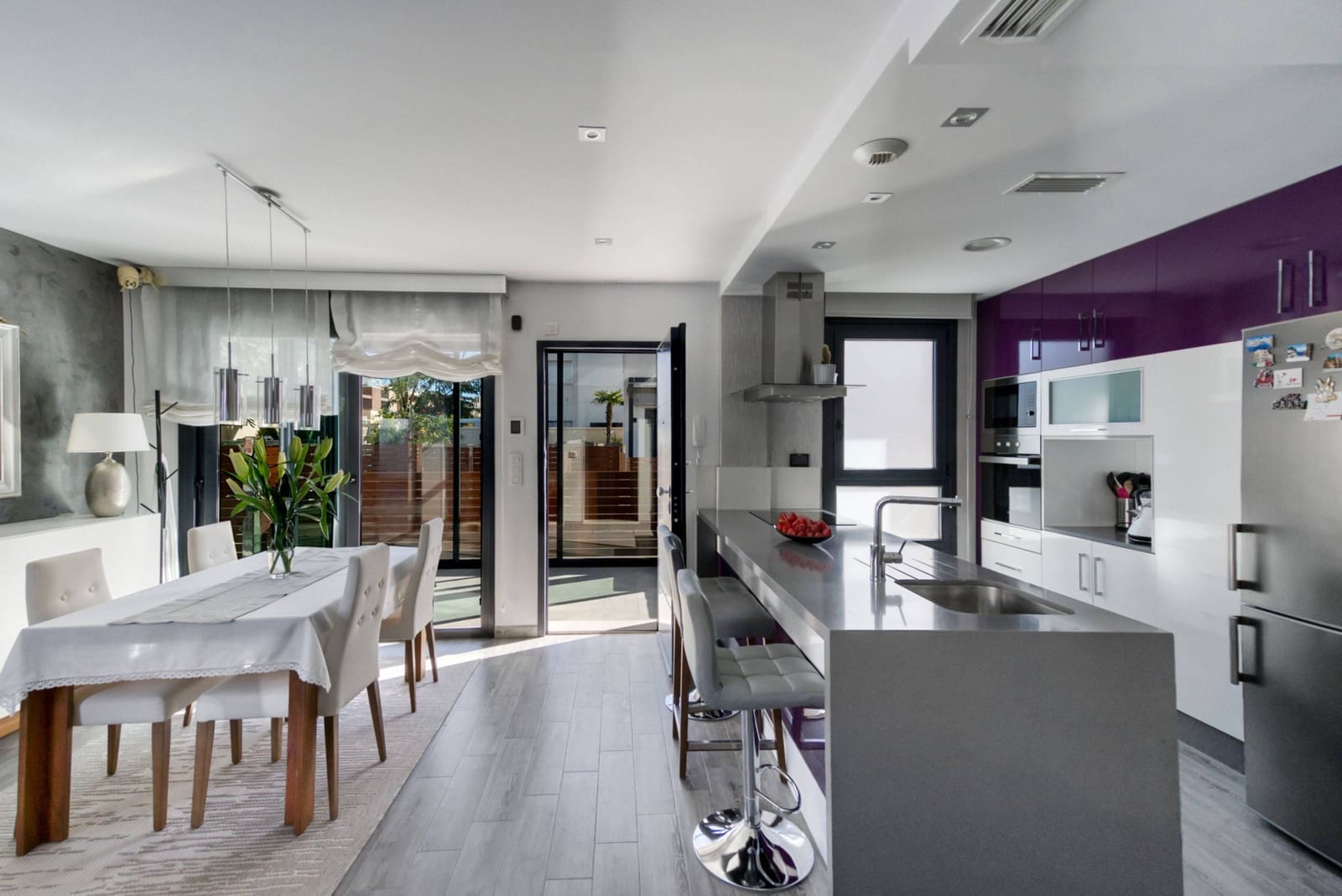 5 soverom Villa til salgs i Torrevieja med svømmebasseng garasje - € 549 000 (Ref: 8871616)