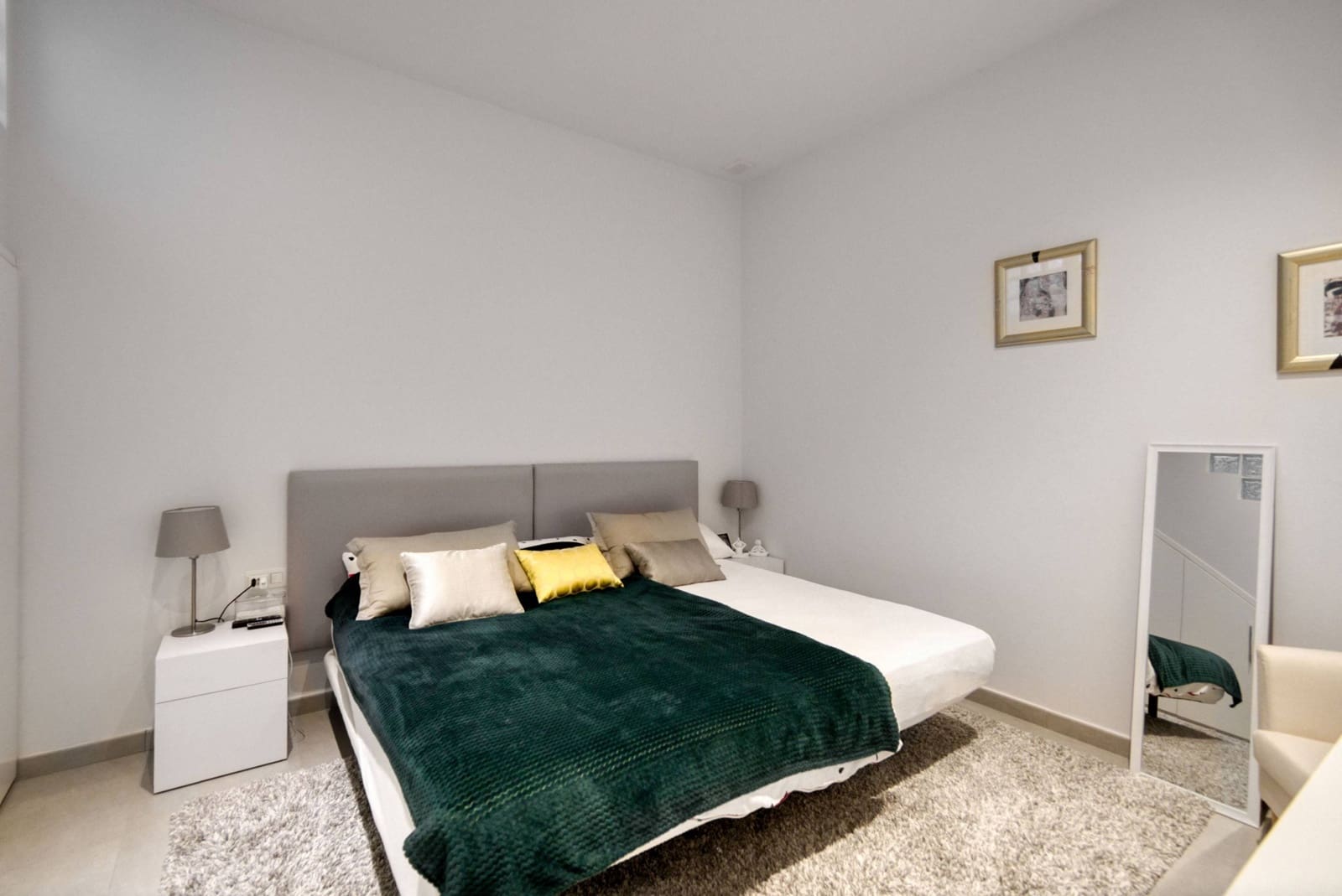 5 soverom Villa til salgs i Torrevieja med svømmebasseng garasje - € 549 000 (Ref: 8871616)