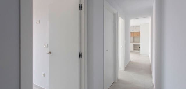 2 bedroom Beach Apartment for sale in Las Piscinas Naturales, Torrevieja with pool - € 265,000 (Ref: 8871617)