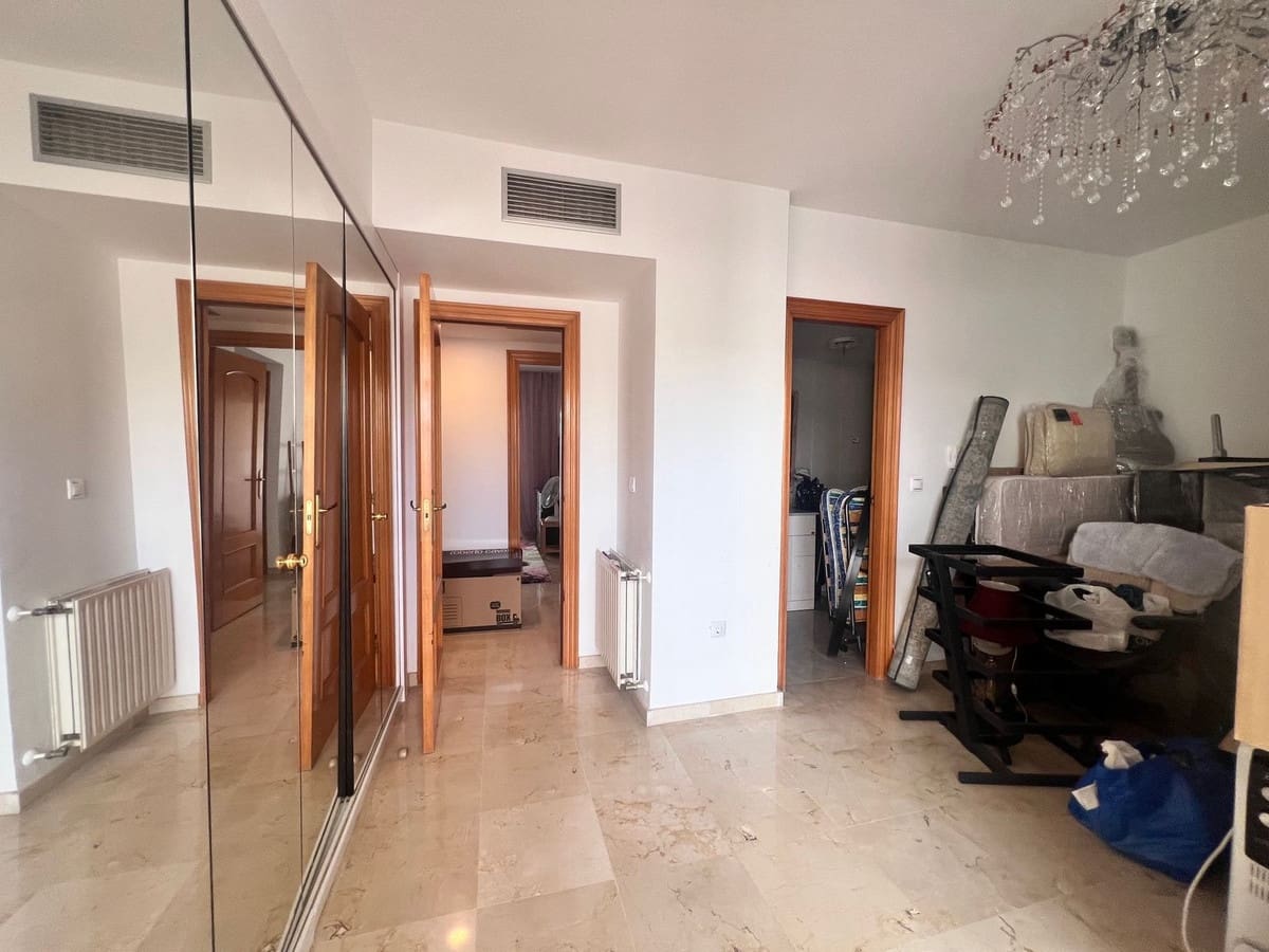 3 soverom Penthouse til salgs i Guadalmina med svømmebasseng garasje - € 480 000 (Ref: 8871640)