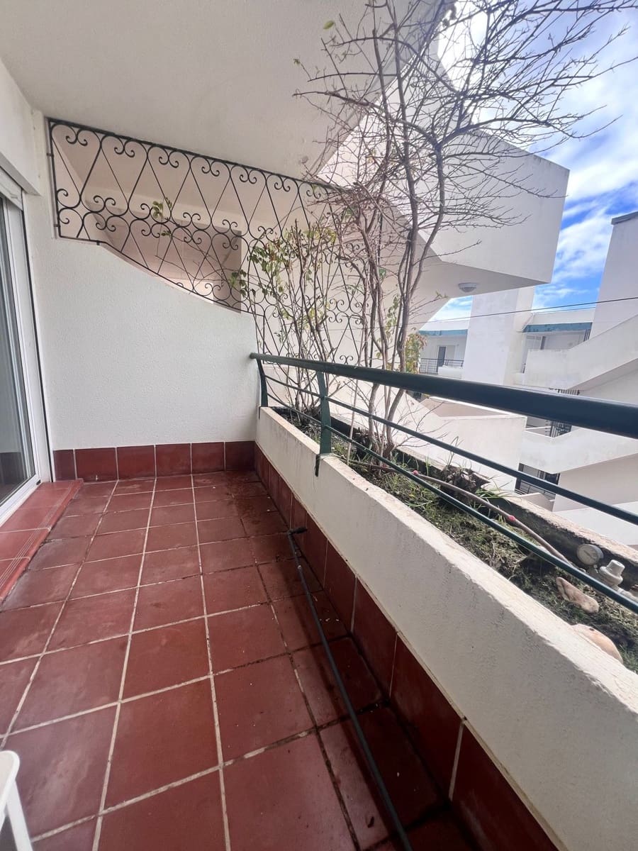 3 soverom Penthouse til salgs i Guadalmina med svømmebasseng garasje - € 480 000 (Ref: 8871640)