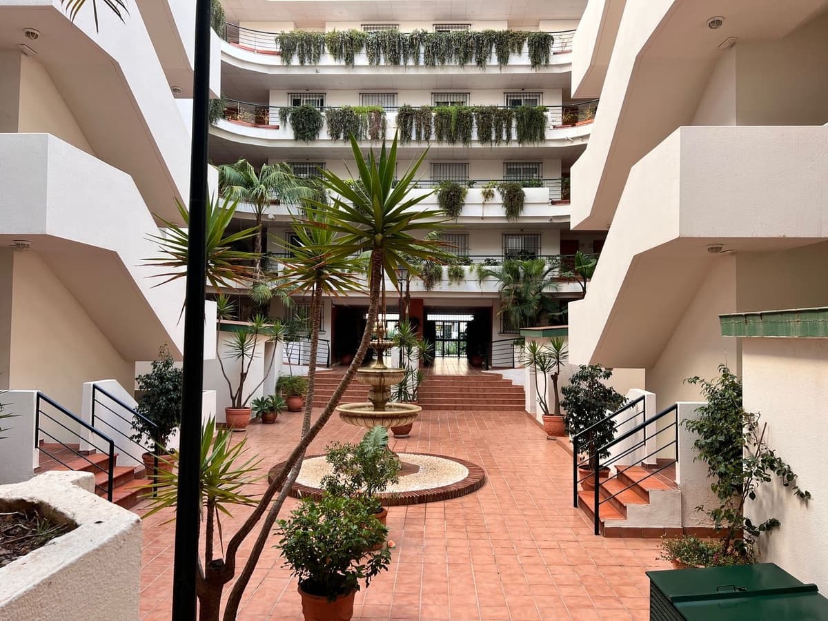 3 soverom Penthouse til salgs i Guadalmina med svømmebasseng garasje - € 480 000 (Ref: 8871640)
