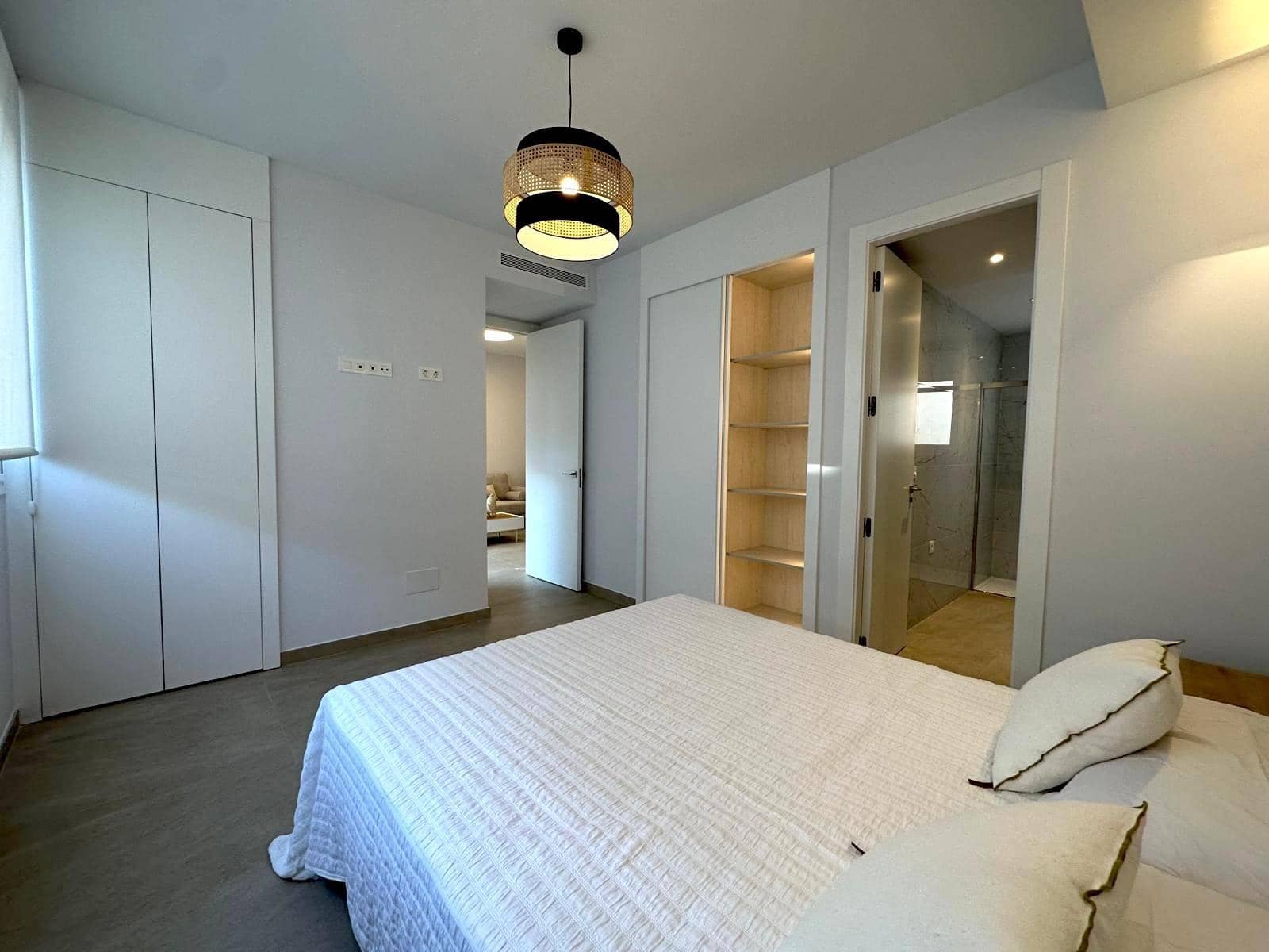 2 quarto Apartamento de Praia para venda em Torrevieja com piscina - 429 999 € (Ref: 8871673)