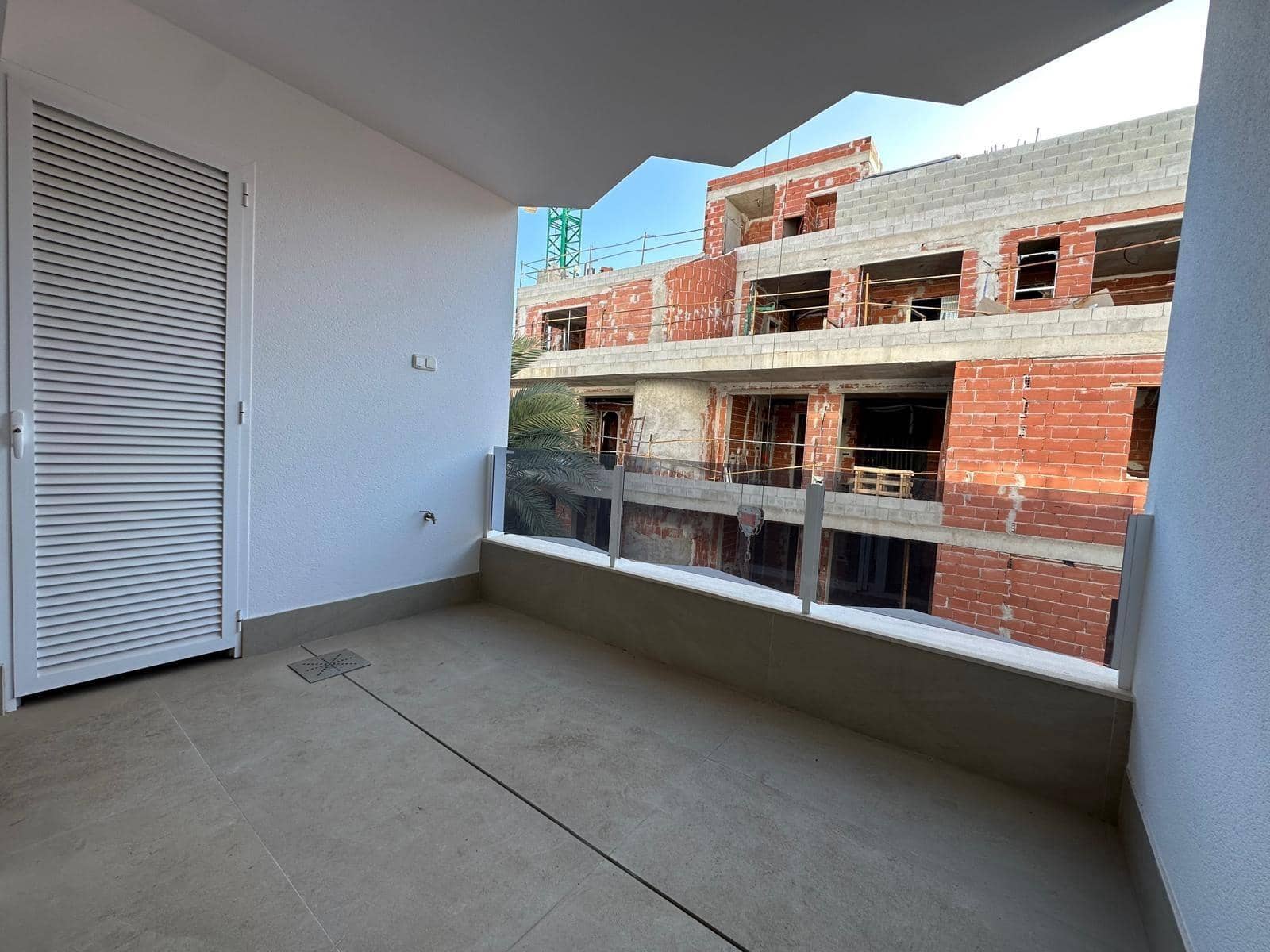 2 quarto Apartamento de Praia para venda em Torrevieja com piscina - 429 999 € (Ref: 8871673)