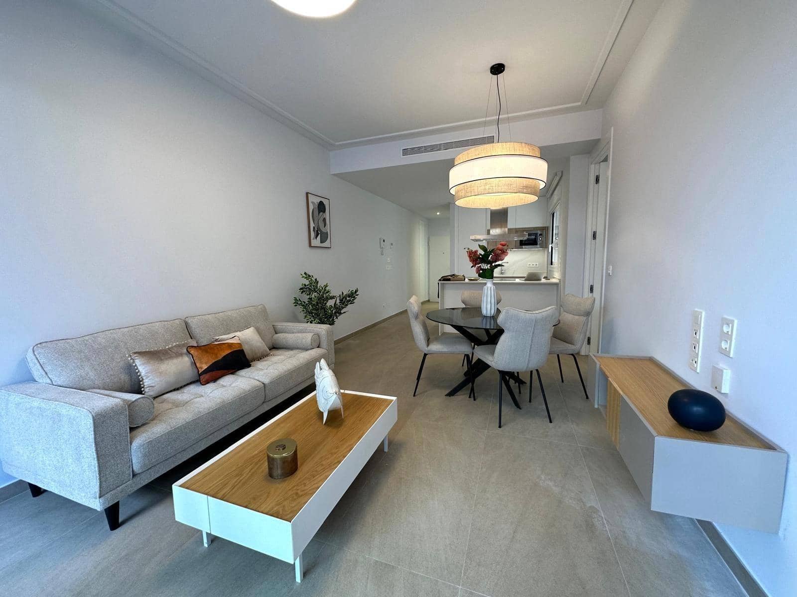 2 quarto Apartamento de Praia para venda em Torrevieja com piscina - 429 999 € (Ref: 8871673)