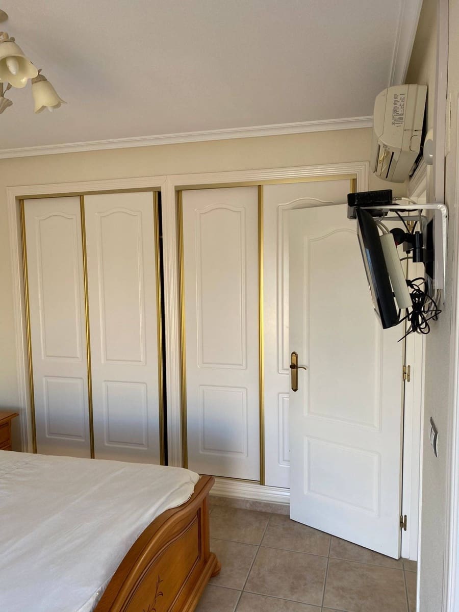 3 sypialnia Willa na sprzedaż w Orihuela Costa z basenem - 355 000 € (Ref: 8871676)