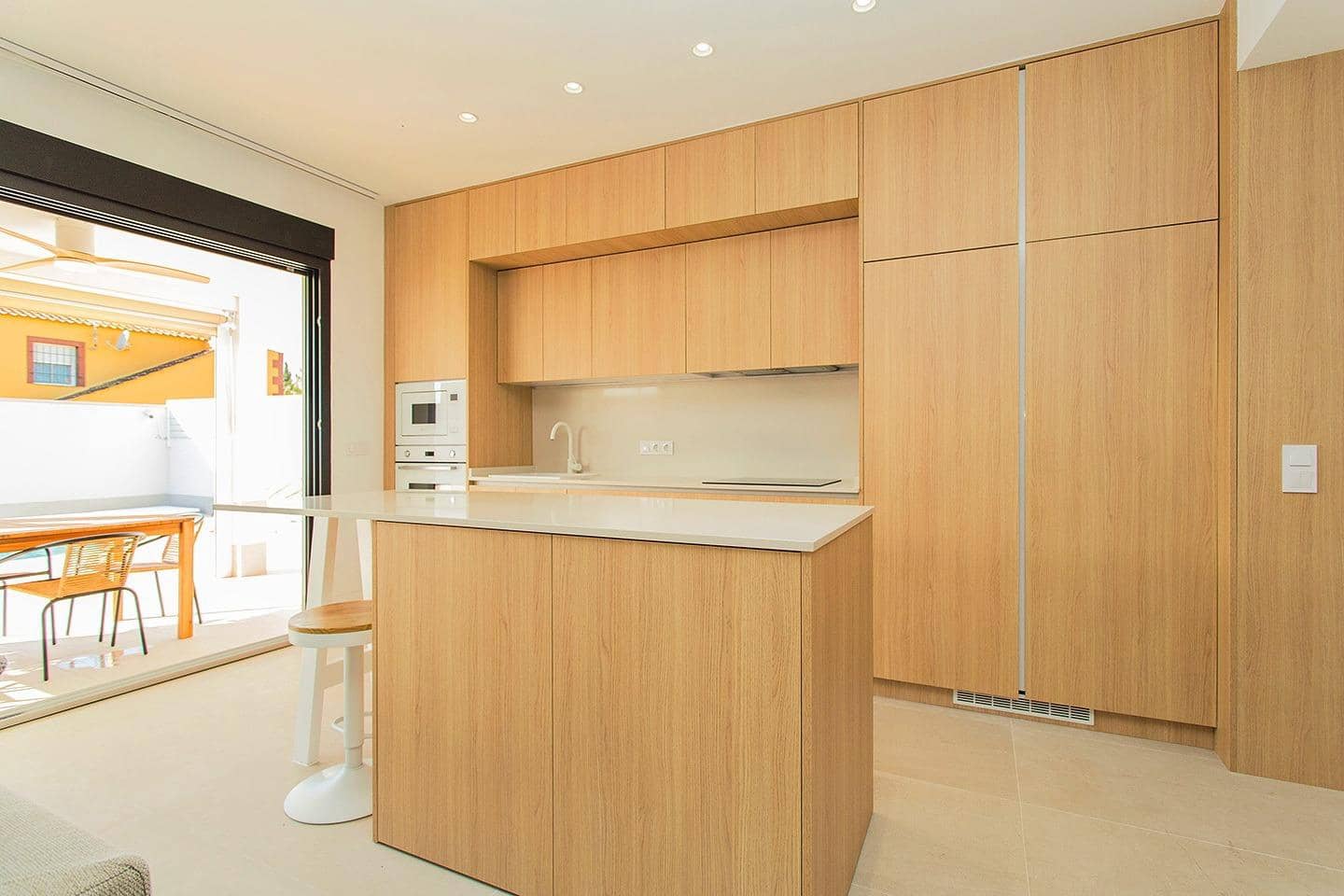 2 soveværelse Byhus til salg i Torrevieja med swimmingpool - € 499.000 (Ref: 8871705)