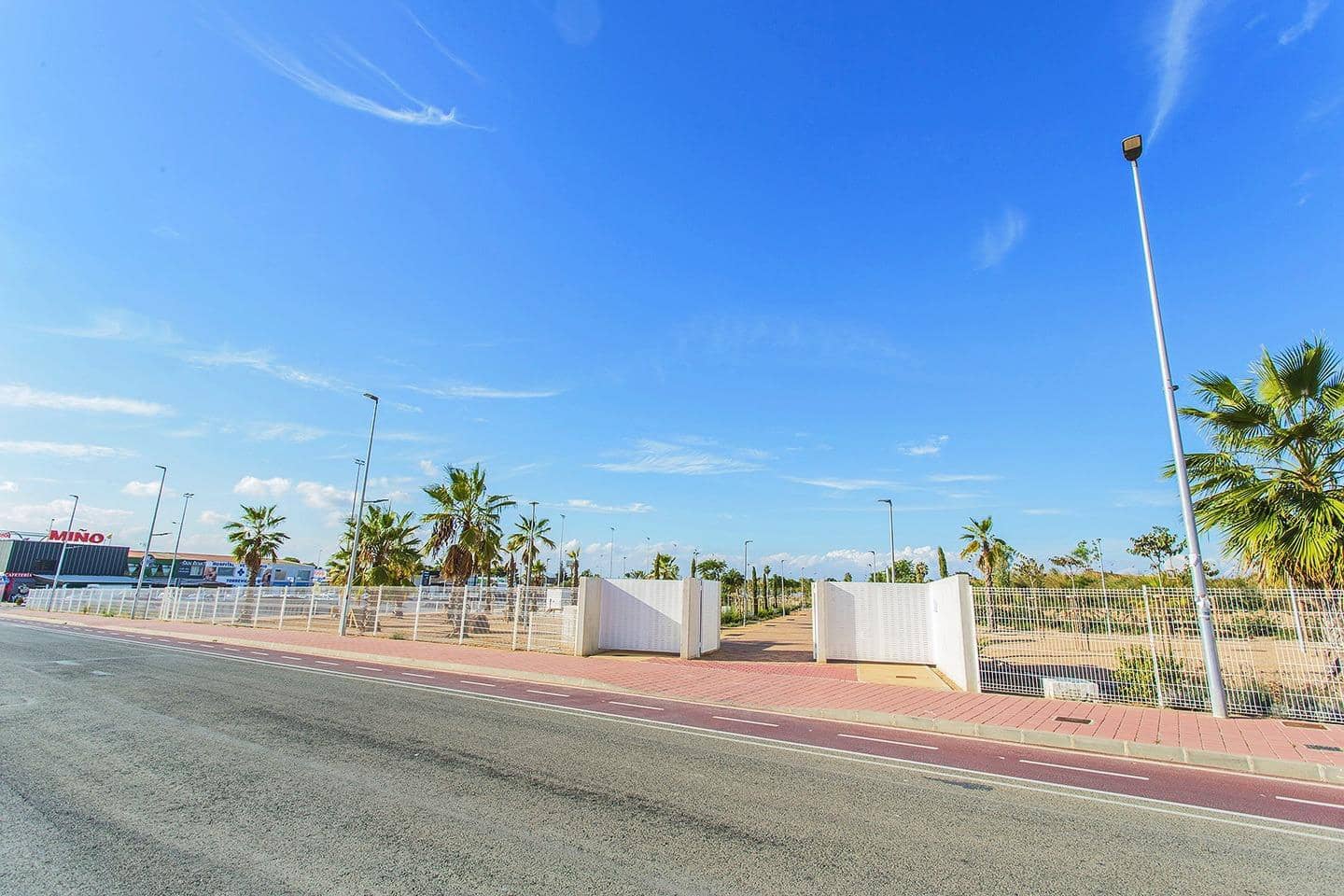 2 soveværelse Byhus til salg i Torrevieja med swimmingpool - € 499.000 (Ref: 8871705)
