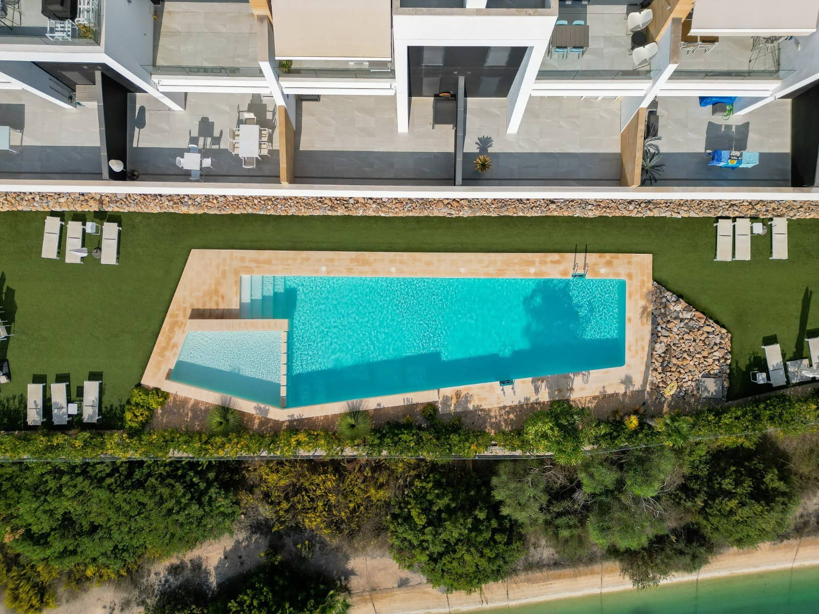 3 sypialnia Penthouse na sprzedaż w Orihuela Costa z basenem garażem - 498 000 € (Ref: 8871763)