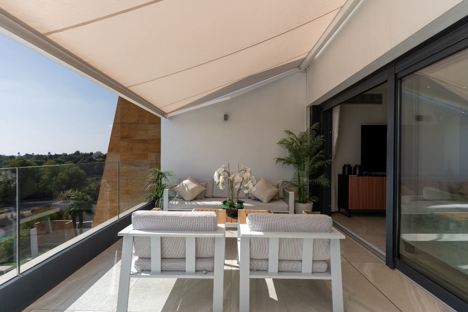 3 sypialnia Penthouse na sprzedaż w Orihuela Costa z basenem garażem - 498 000 € (Ref: 8871763)