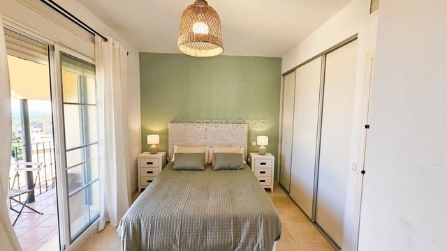 3 chambre Maison de Ville à vendre à Manilva Pueblo, Manilva - 299 000 € (Ref: 8871789)