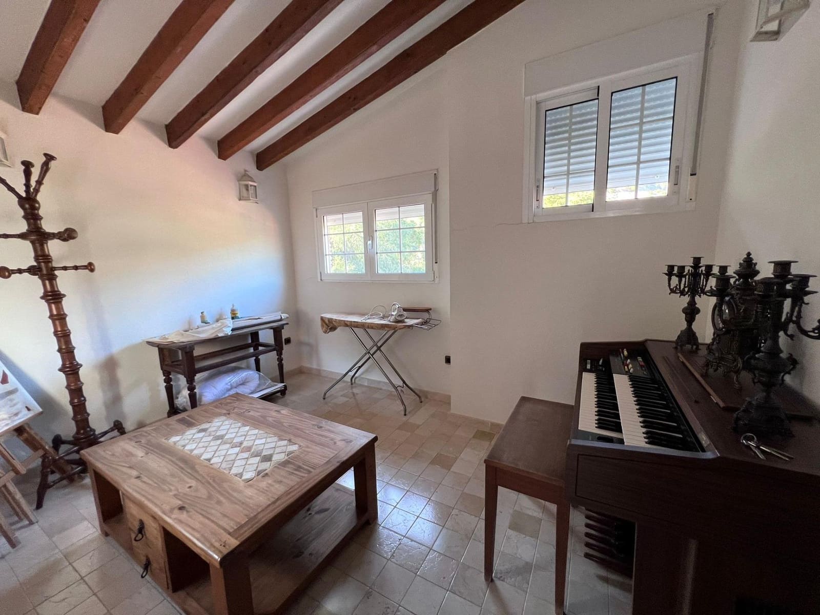 4 quarto Moradia para venda em Orihuela com piscina - 510 000 € (Ref: 8871826)