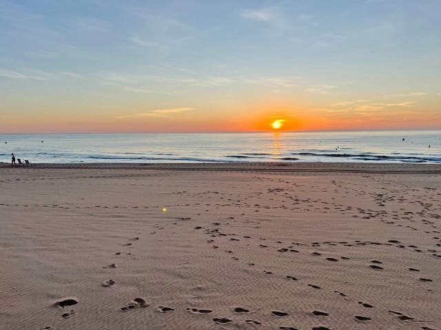 2 makuuhuone Huoneisto myytävänä paikassa Guardamar Playa, Guardamar del Segura mukana 
autotalli - 179 900 € (Ref: 8871930)