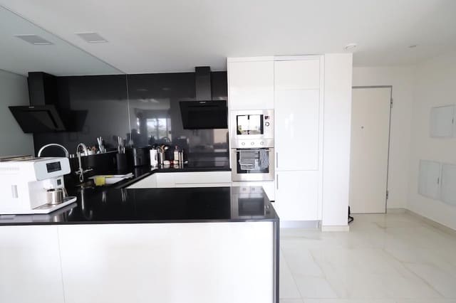 2 chambre Appartement à vendre à Orihuela avec piscine garage - 269 000 € (Ref: 8871945)