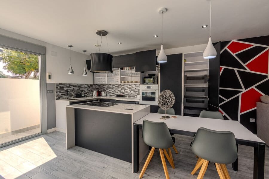 3 soveværelse Villa til salg i Daya Vieja - € 399.000 (Ref: 8871950)