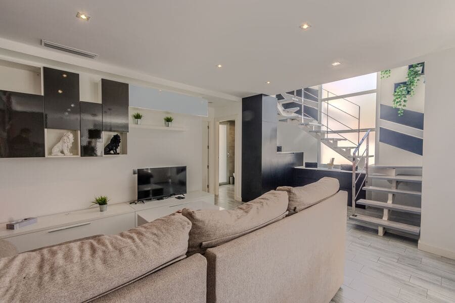 3 soveværelse Villa til salg i Daya Vieja - € 399.000 (Ref: 8871950)