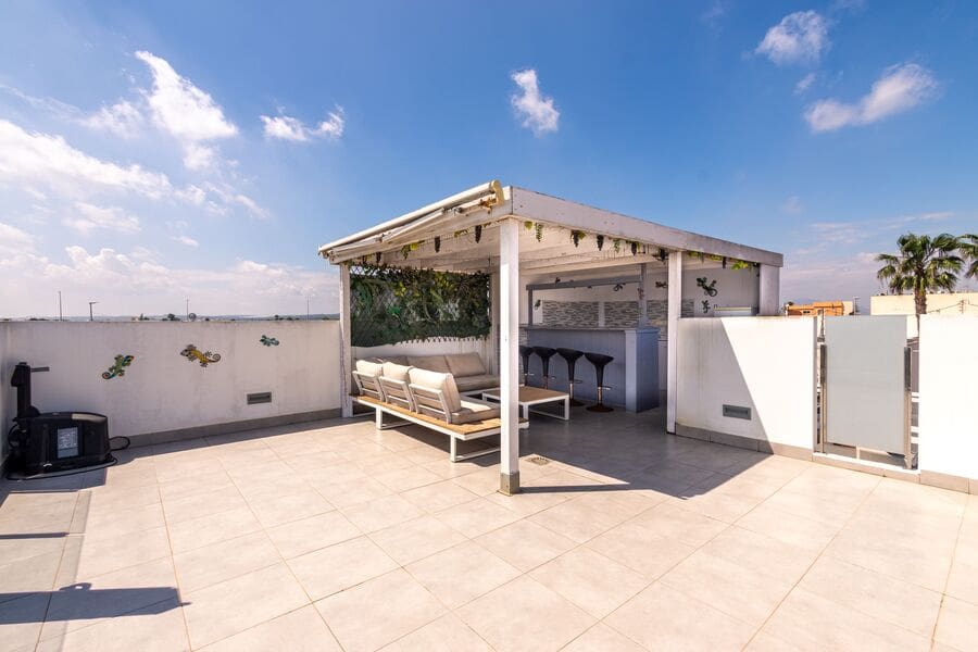 3 soveværelse Villa til salg i Daya Vieja - € 399.000 (Ref: 8871950)