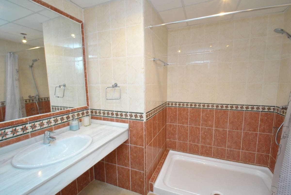 4 bedroom Townhouse for sale in Cabopino - € 495,000 (Ref: 8871956)