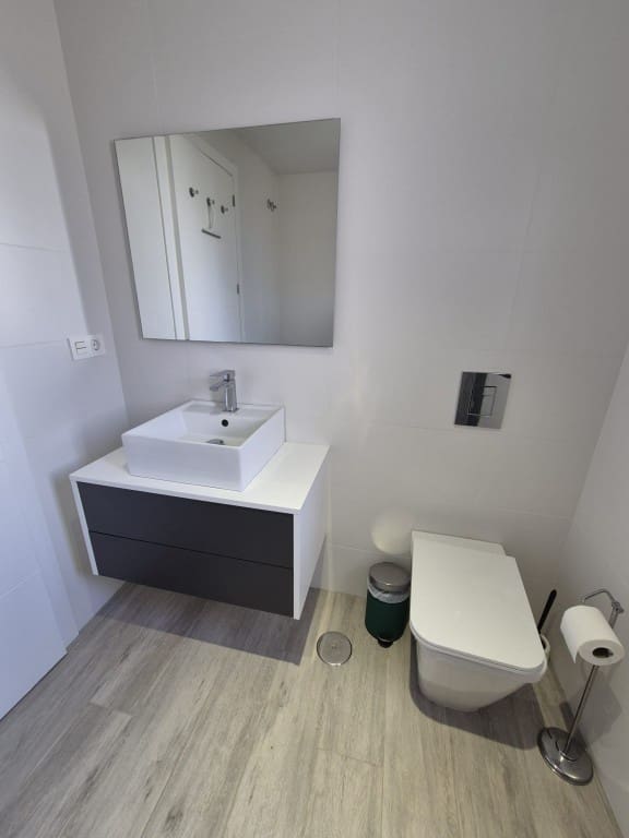 3 Zimmer Apartment zu verkaufen in San Miguel de Salinas mit Pool - 230.000 € (Ref: 8872012)